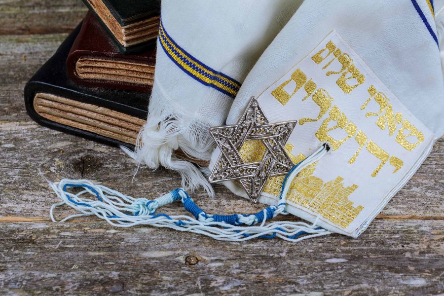 prayer shawl tallit jewish religious symbol se 2021 09 04 10 24 42 utc Lufthansa Discrimination